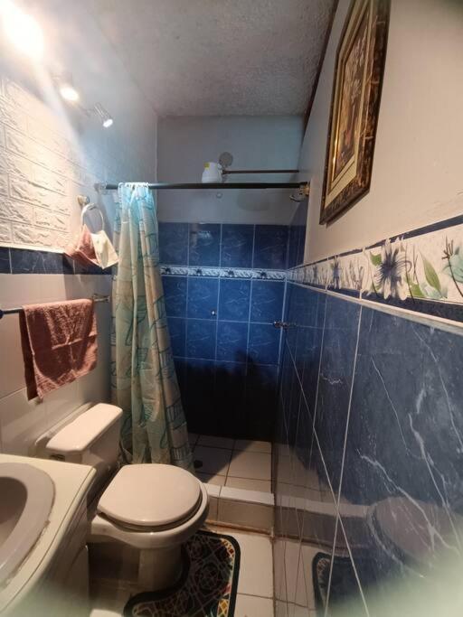 Lindo Departamento Amoblado En El Centro De Appartement Quito