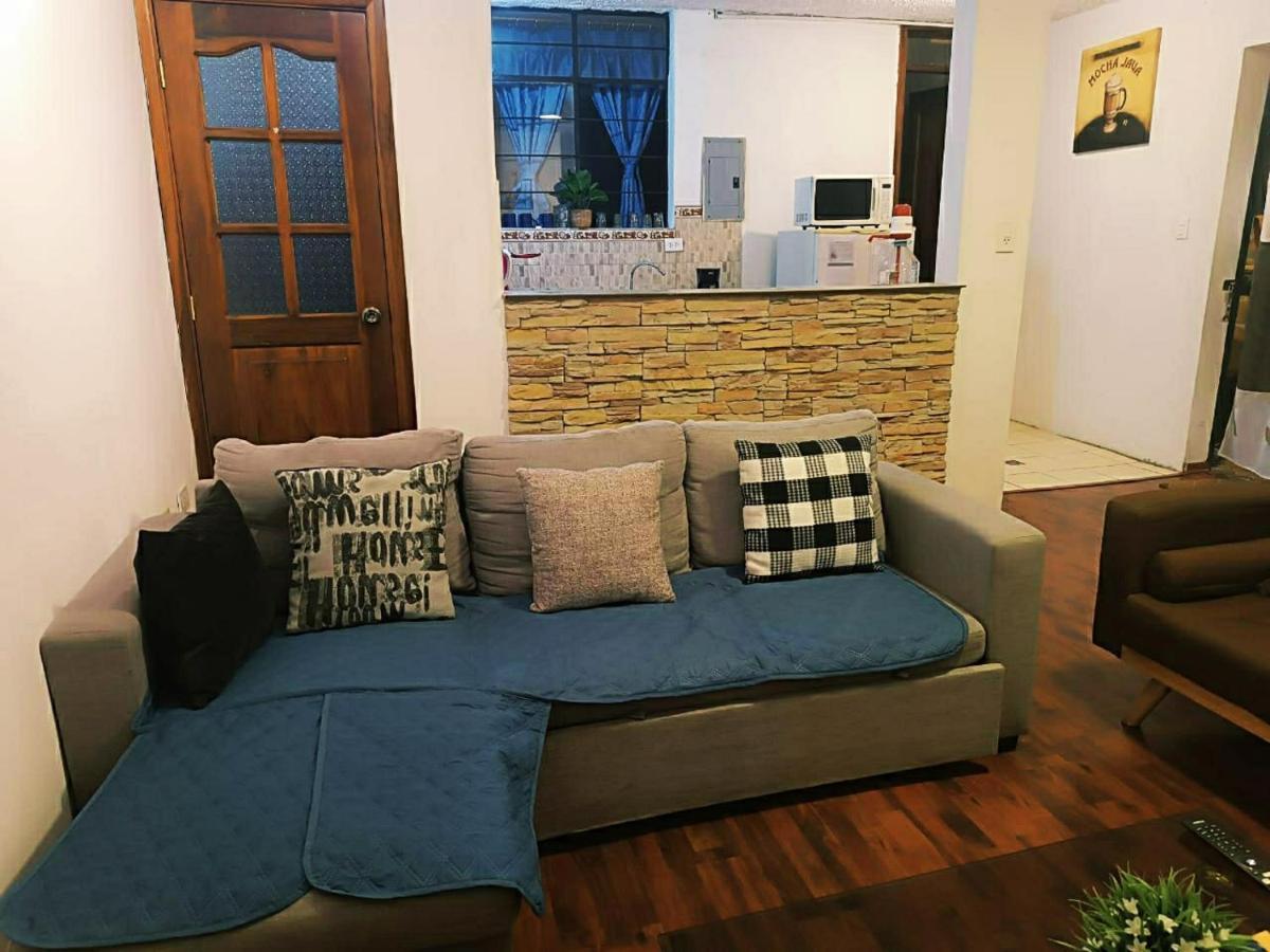 Lindo Departamento Amoblado En El Centro De Apartment Quito